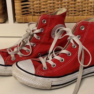 Converse Sneakers - Chuck Taylor Core Hi